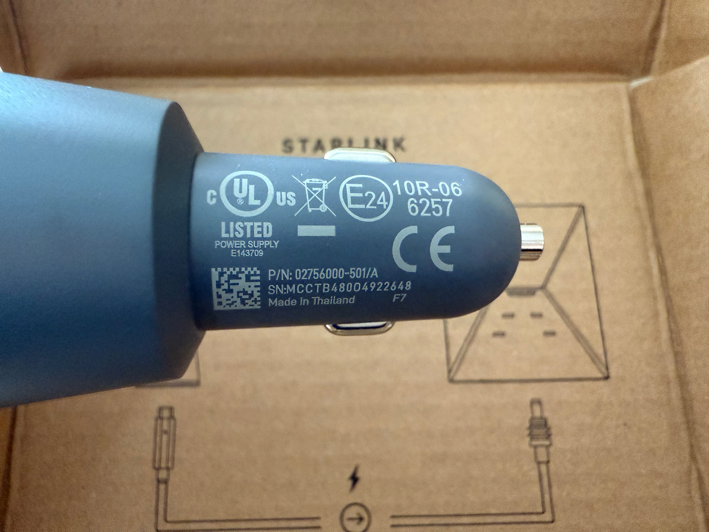 Starlink Mini Car Adapter + Starlink Mini 5 m USB-C Cable Kit