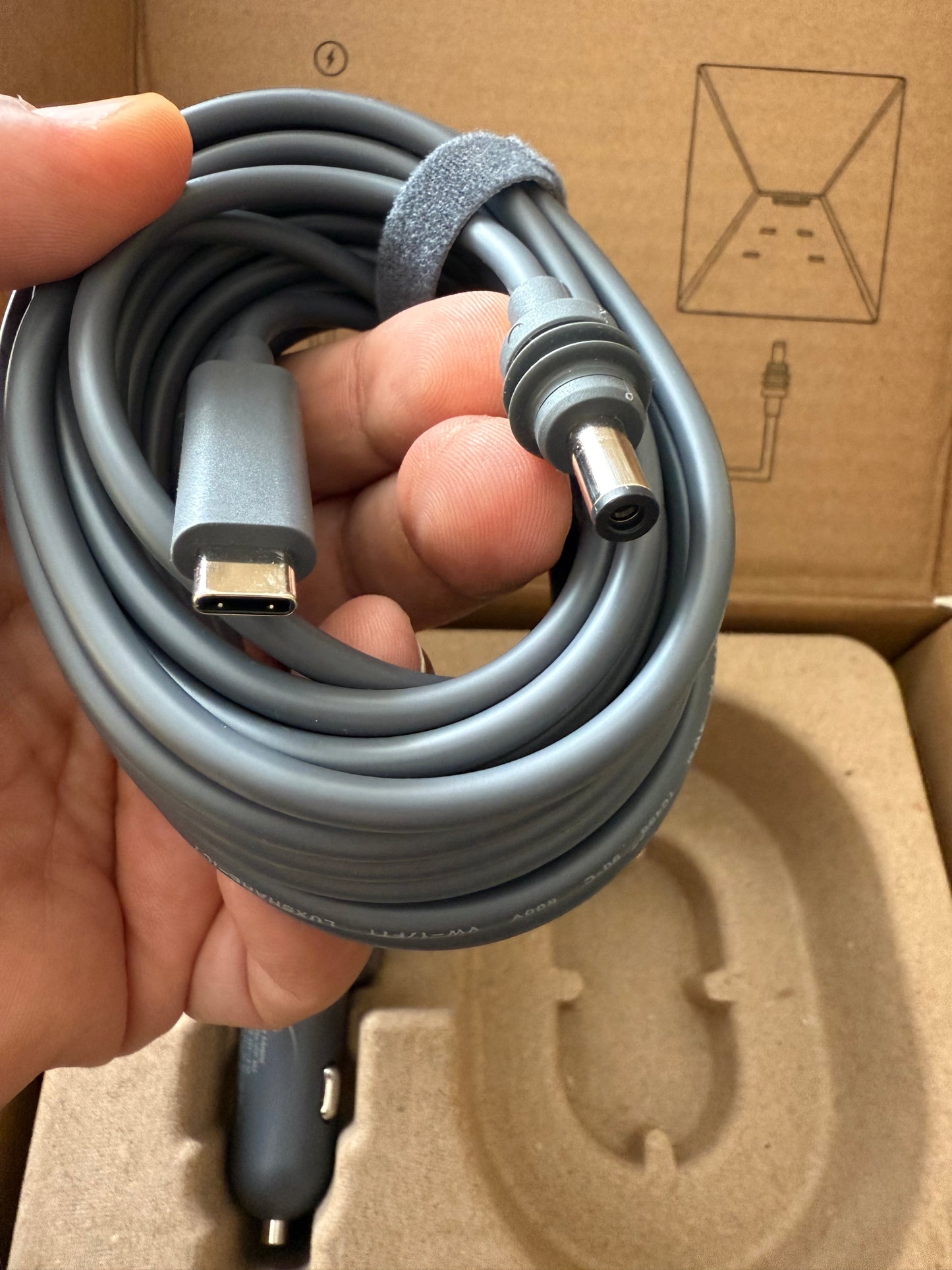 Starlink Mini Car Adapter + Starlink Mini 5 m USB-C Cable Kit